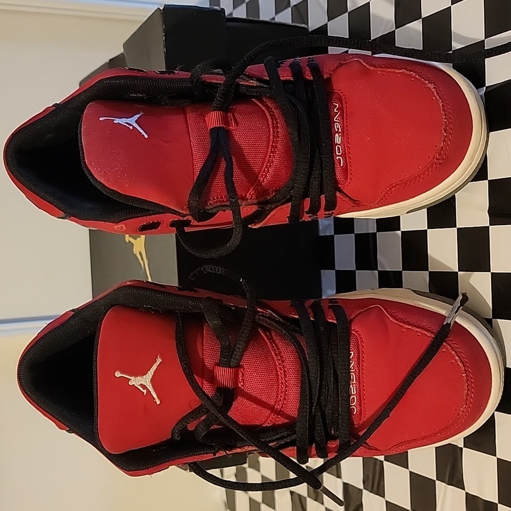 Jordan Flight 23 BG size 6Y youth